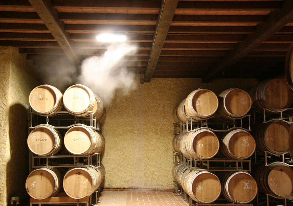 Система туманообразования для влажности винный погреб